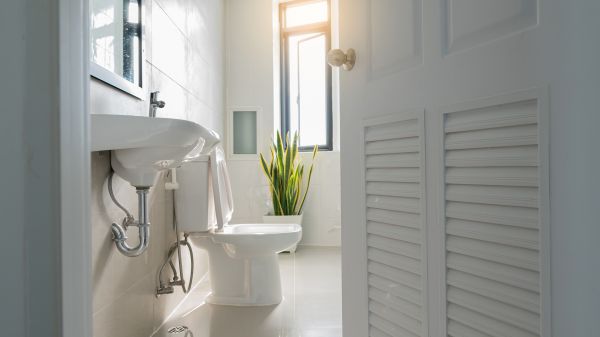 Bathroom Repair in Benton